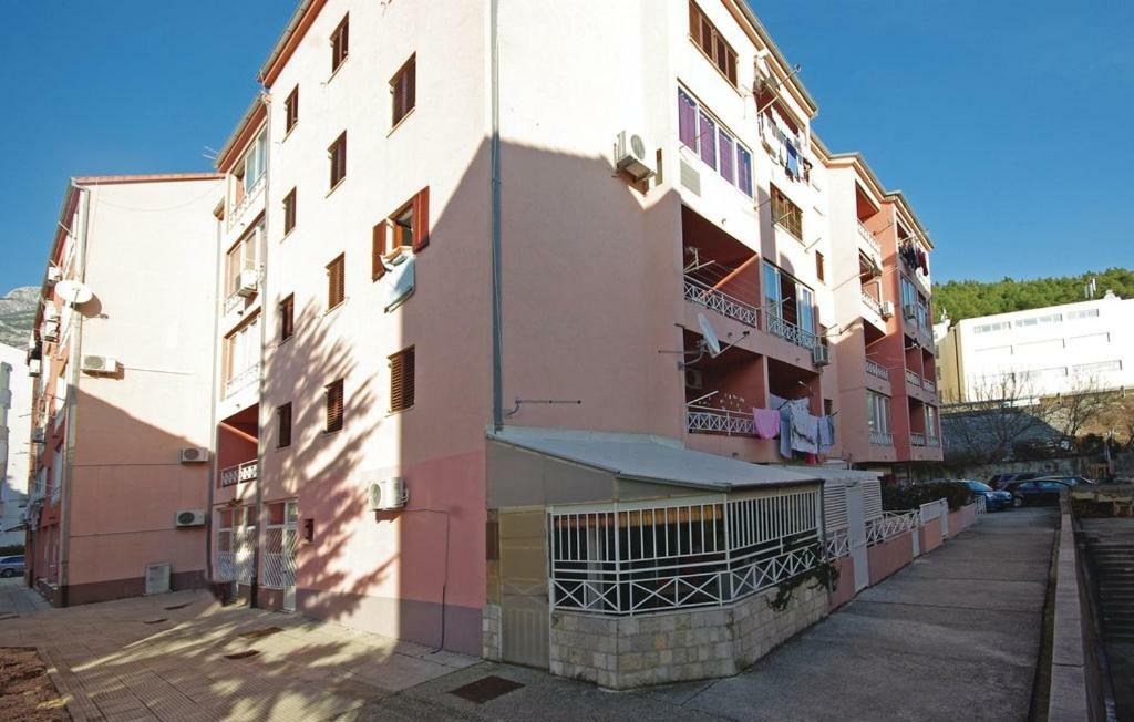 Apartman Jurilj Макарска Екстериор снимка